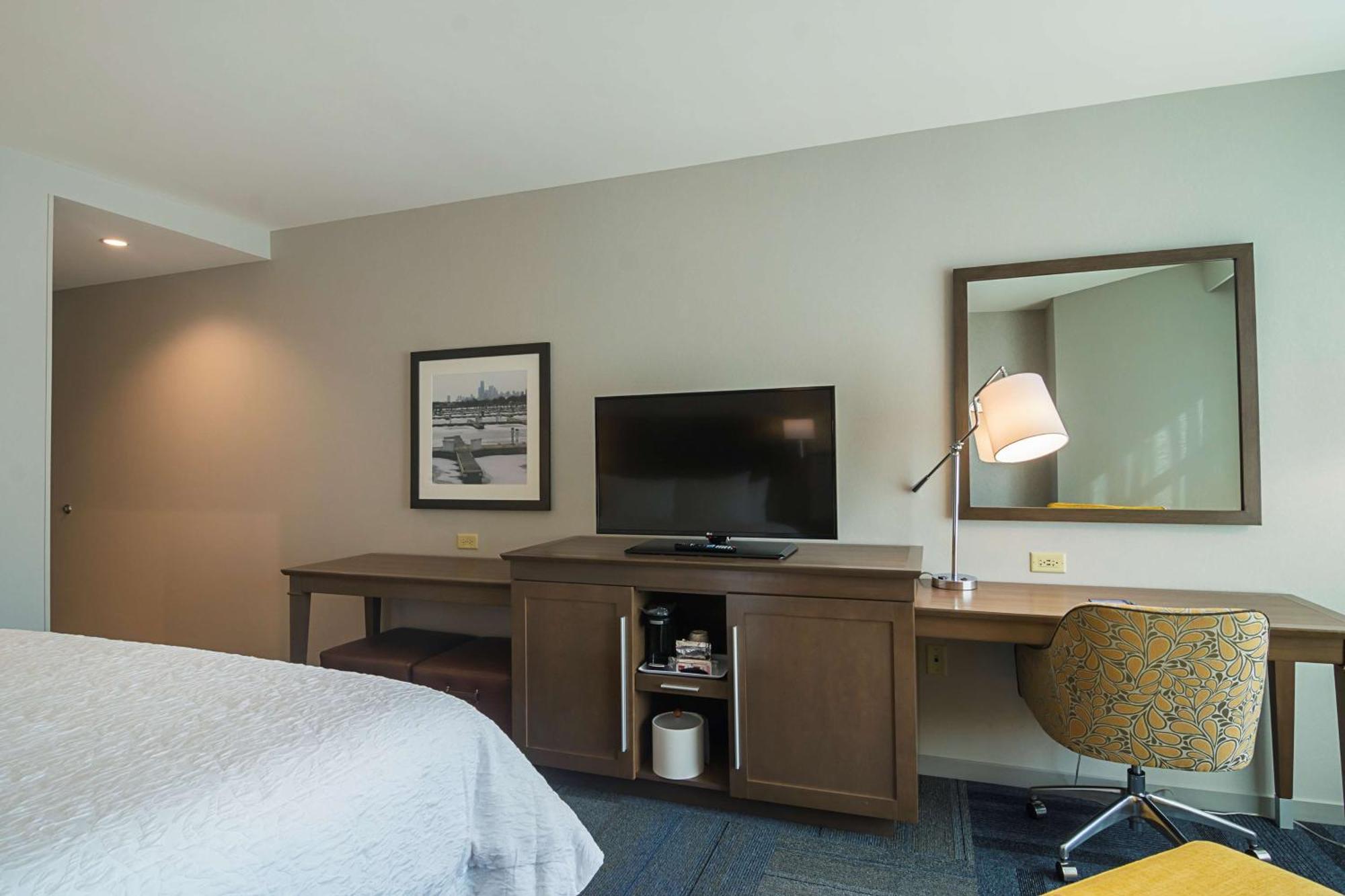 Hampton Inn Chicago North-Loyola Station, Il Zewnętrze zdjęcie